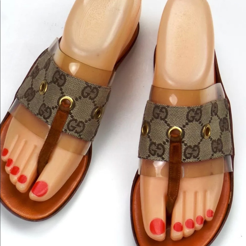 I want-this Gucci sandals to buy please.size 9-11.